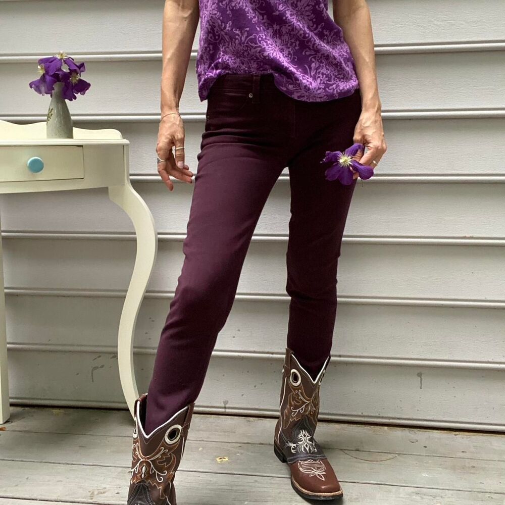 Women's Burgundy Trousers